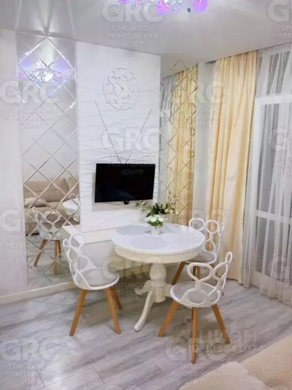 2-к кв. Краснодарский край, Сочи Светлана мкр, ул. Депутатская, 10 ... - Фото 2