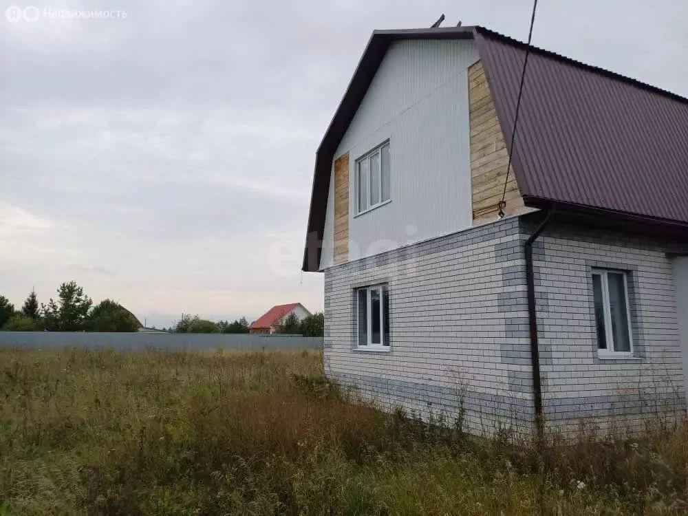 Дом в село Туринская Слобода, улица Дружбы (111 м) - Фото 1