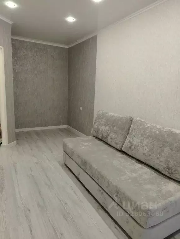 1-к кв. Саратовская область, Энгельс Полтавская ул., 25 (40.0 м) - Фото 2