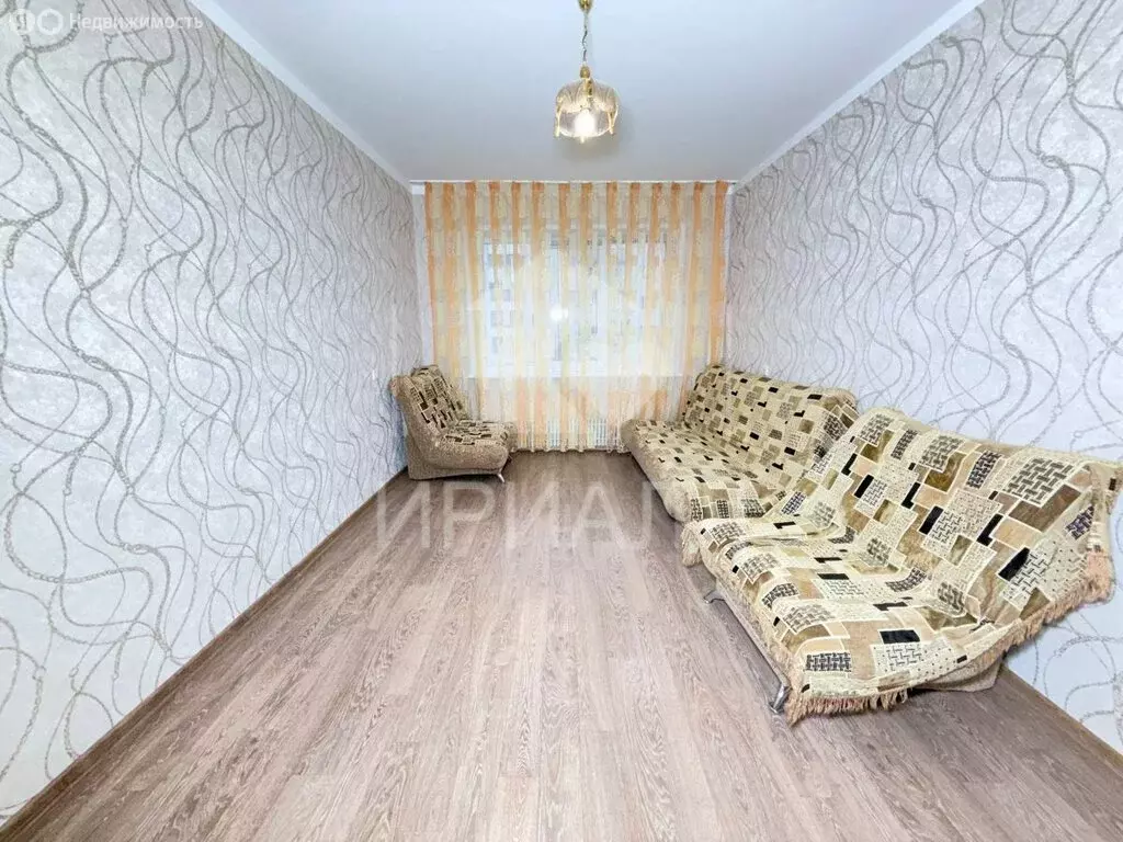 1-комнатная квартира: Железногорск, улица Димитрова, 8к6 (40.1 м) - Фото 1