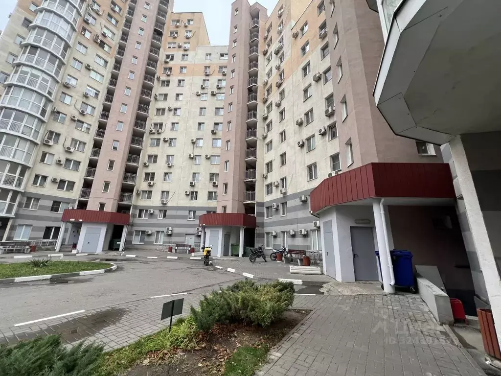 1-к кв. Волгоградская область, Волгоград ул. Хиросимы, 4 (50.0 м) - Фото 1