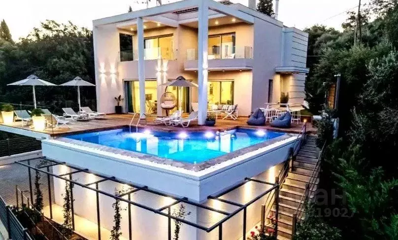 Дом в Краснодарский край, Сочи ул. Ворошиловградская (160 м) - Фото 1