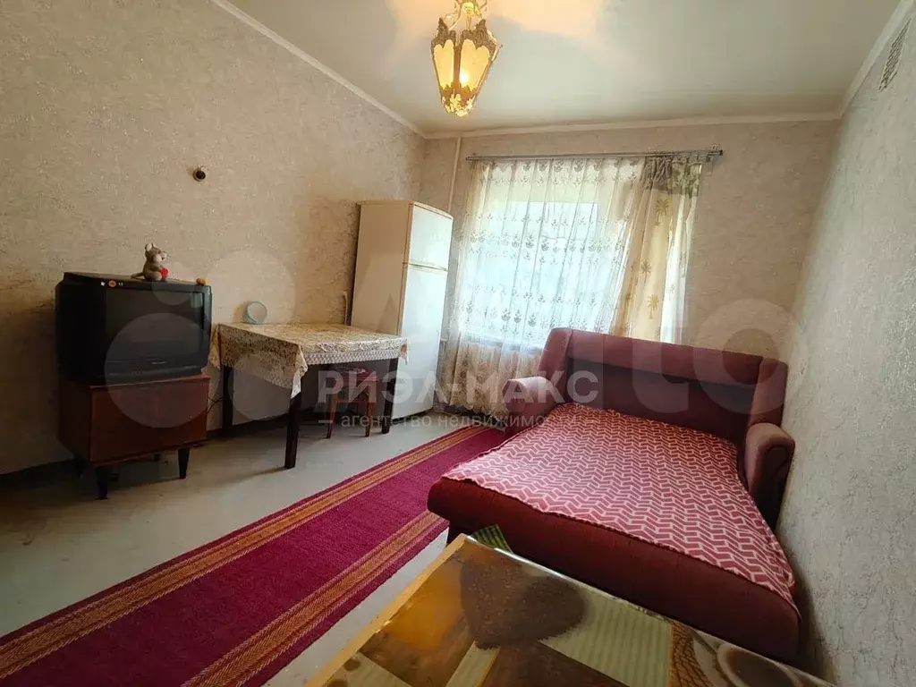 Комната 12,4 м в 1-к., 2/5 эт. - Фото 1