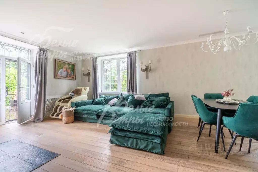 Дом в Москва д. Большое Покровское, ул. Октябрьская (490 м) - Фото 2