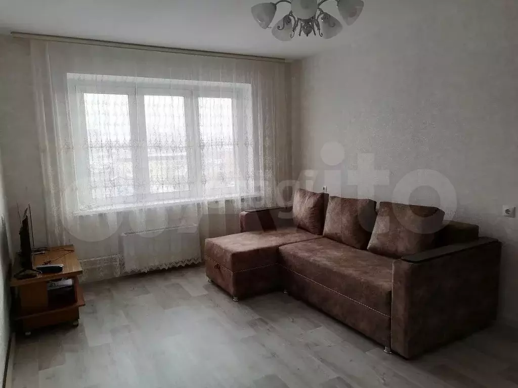 1-к. квартира, 37 м, 8/18 эт. - Фото 1