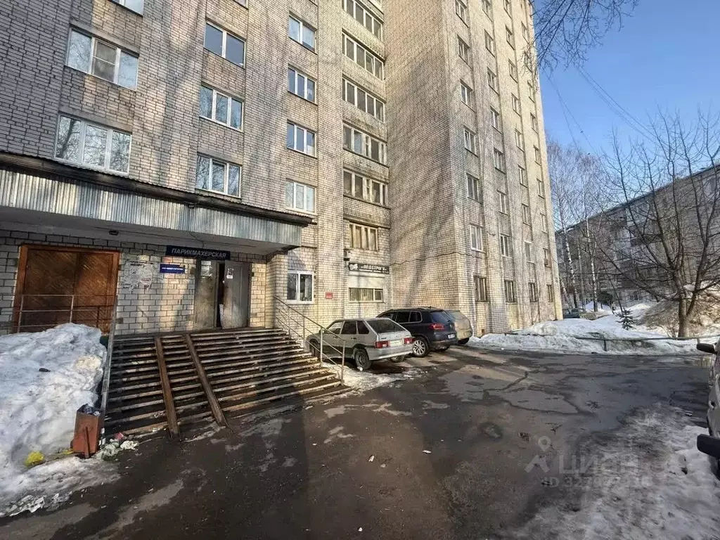 Комната Удмуртия, Ижевск ул. А.Н. Сабурова, 25 (12.9 м) - Фото 1