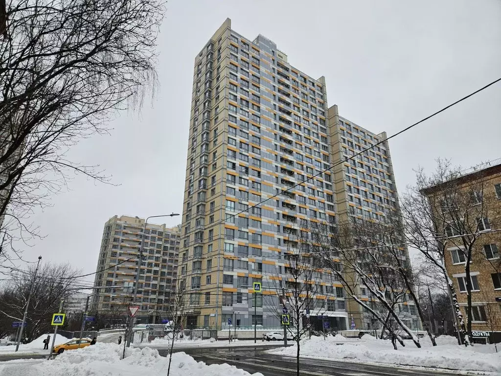 Гараж в Москва ул. Академика Королева, 10 (15 м) - Фото 1