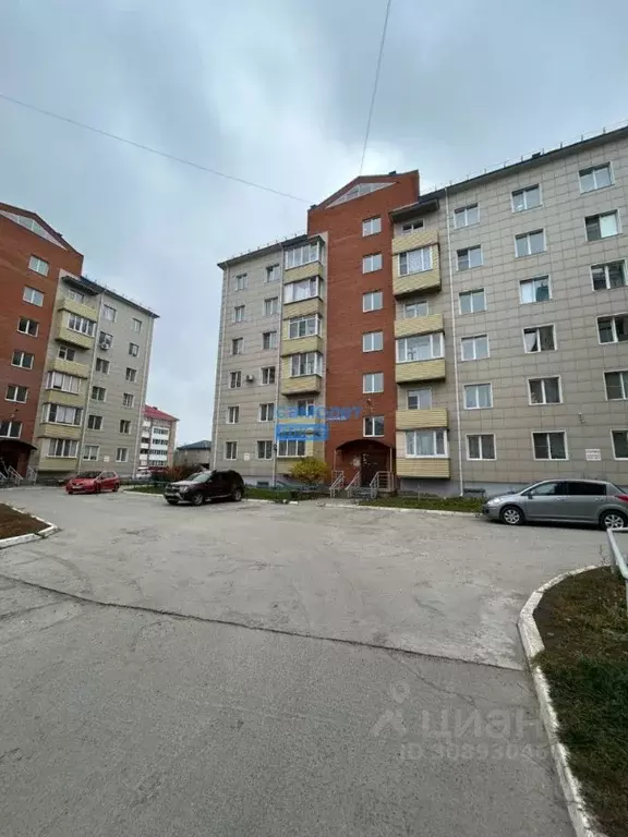 3-к кв. Алтайский край, Бийск ул. Михаила Ломоносова, 35/1 (74.1 м) - Фото 0