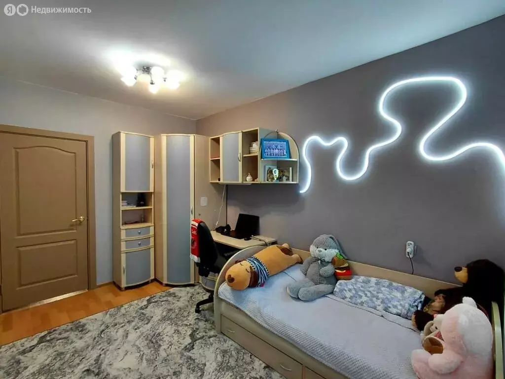 4-комнатная квартира: Новокузнецк, микрорайон Новобайдаевский, улица ... - Фото 2