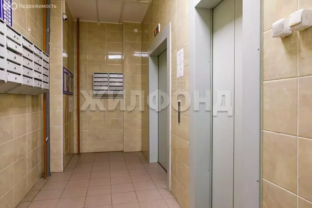 1-комнатная квартира: Новосибирск, улица В. Высоцкого, 49 (38 м) - Фото 0