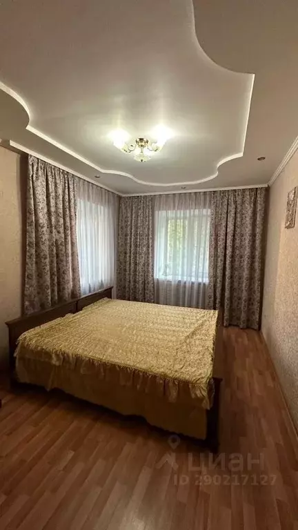 3-к кв. Ярославская область, Ярославль ул. Калинина, 37к5 (100.0 м) - Фото 0