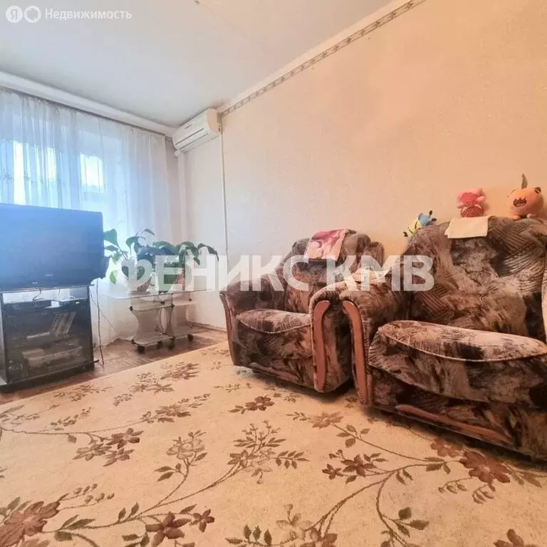 3-комнатная квартира: Пятигорск, улица Нежнова, 73 (72 м) - Фото 1