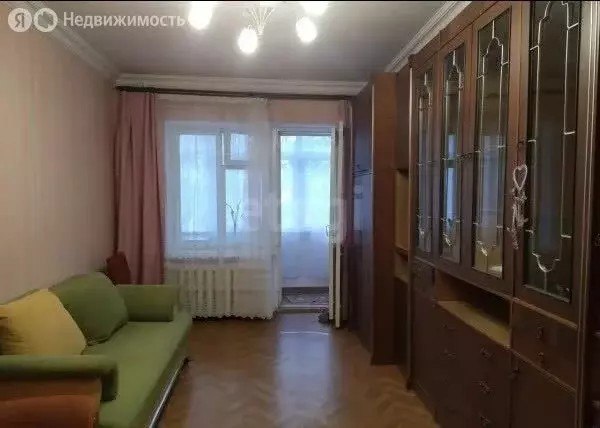 3-комнатная квартира: Симферополь, Кечкеметская улица, 87 (61.6 м) - Фото 2
