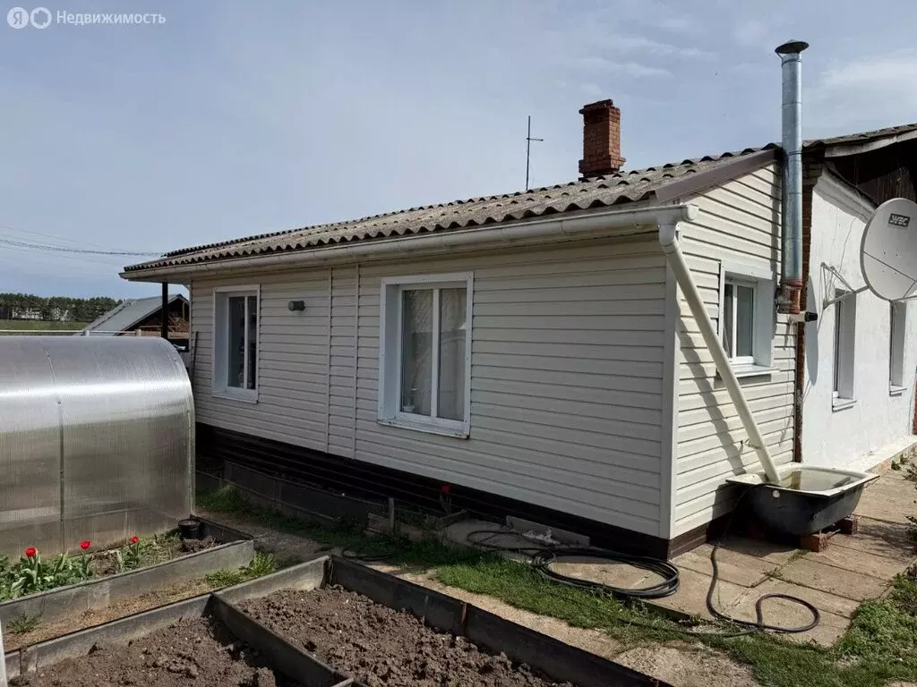 Дом в село Уральский, Советская улица, 49А (67.6 м) - Фото 1