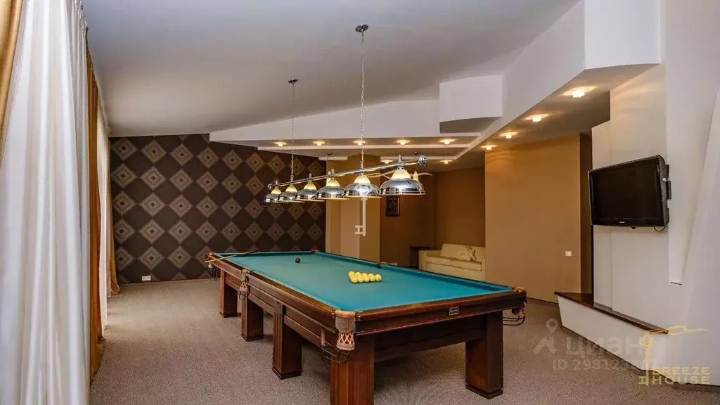 6-к кв. Крым, Ялта ул. Щорса, 9А (646.0 м) - Фото 2