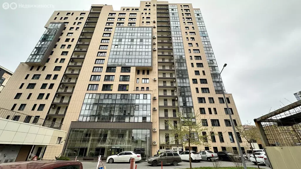 1-комнатная квартира: Новороссийск, набережная Адмирала Серебрякова, ... - Фото 0