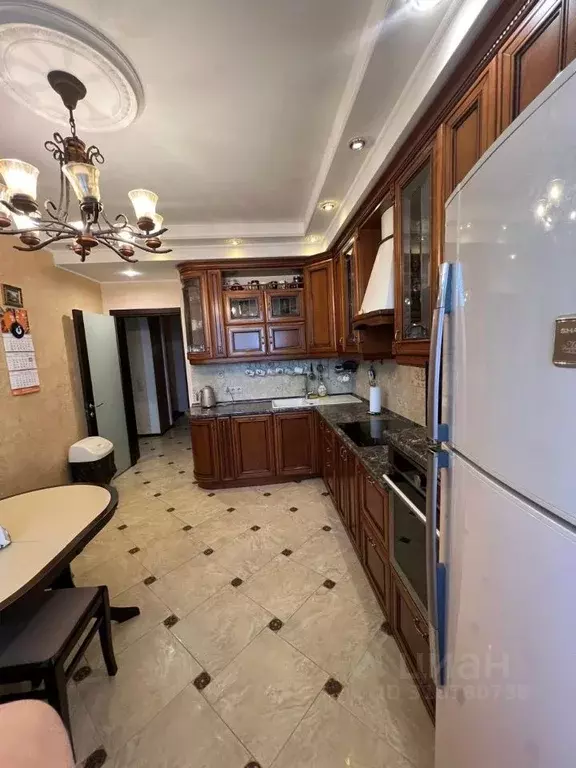 3-к кв. Московская область, Красногорск Успенская ул., 32 (90.0 м) - Фото 0