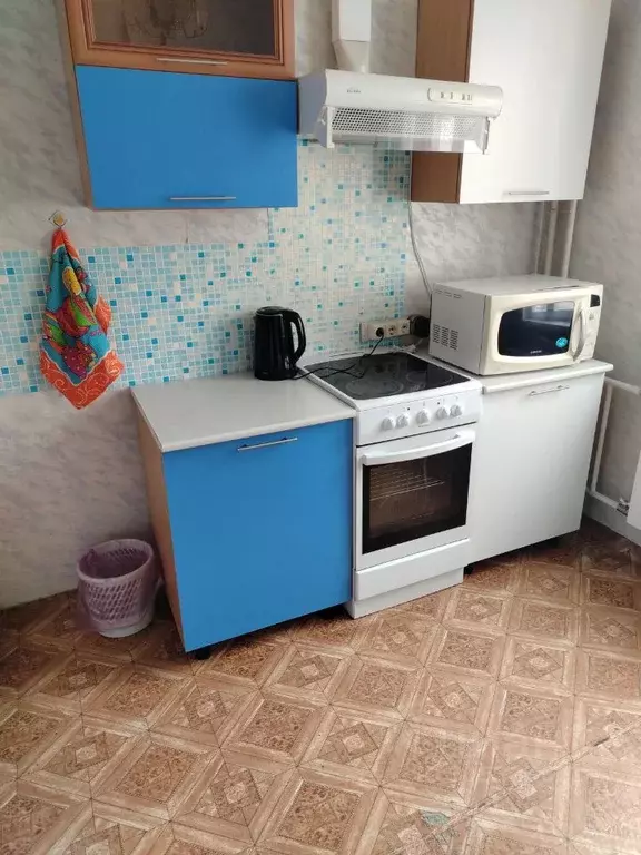 1-к кв. Красноярский край, Красноярск ул. 3 Августа, 24 (33.0 м) - Фото 0