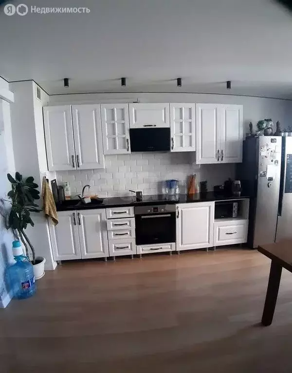 3-комнатная квартира: Челябинск, улица Петра Столыпина, 3 (77 м) - Фото 1
