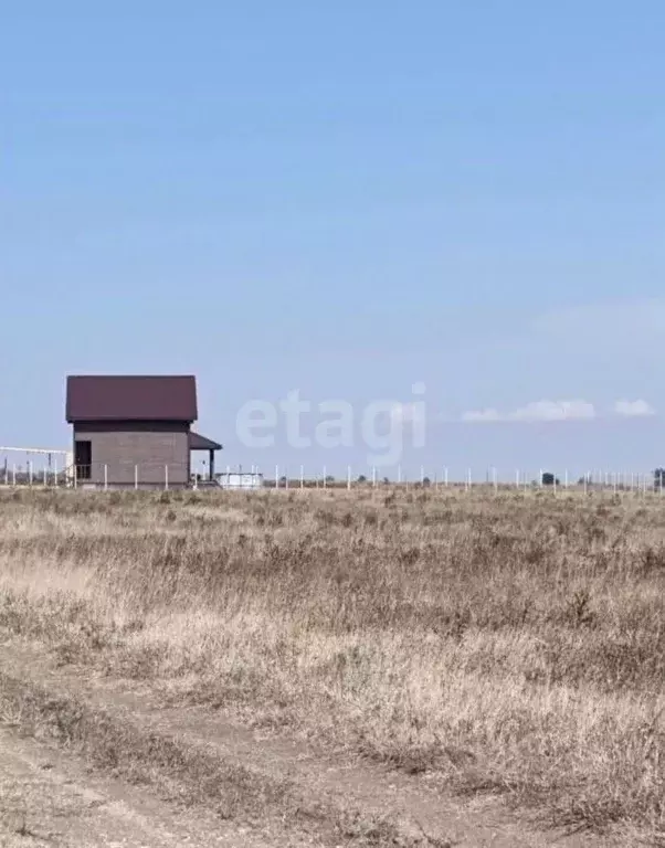 Участок в Крым, Черноморский район, с. Межводное ул. Абдуль Тейфука ... - Фото 0