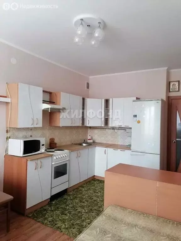 2-комнатная квартира: Октябрьский, улица Согласия, 3 (46.6 м) - Фото 1
