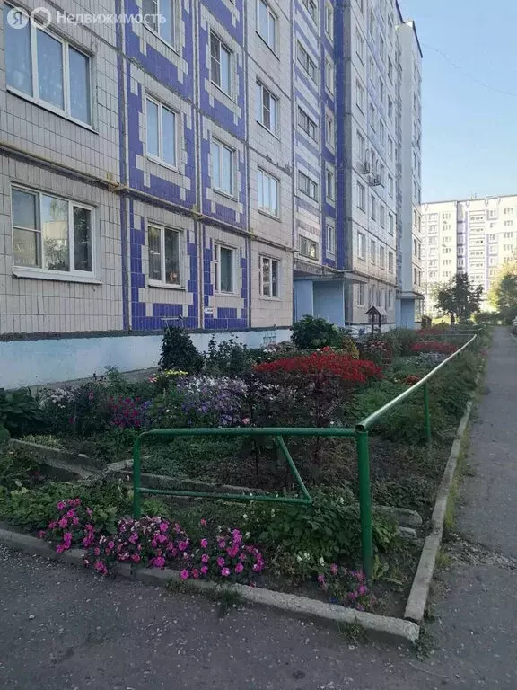 3-комнатная квартира: Владимир, улица Комиссарова, 1Б (65 м) - Фото 0