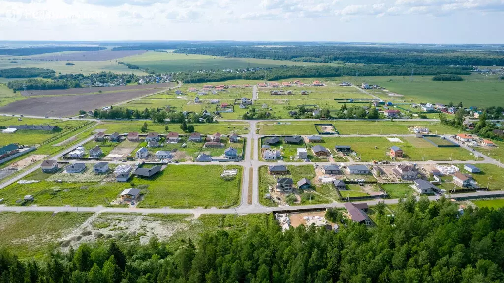 Дом в Гатчинский район, Таицкое городское поселение, деревня Истинка, . - Фото 1