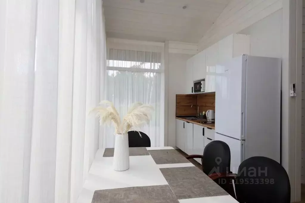 Дом в Ленинградская область, Выборгский район, Полянское с/пос, пос. ... - Фото 2