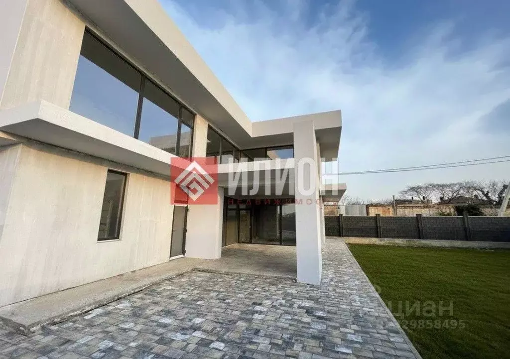 Дом в Севастополь ул. Челнокова, 17к17 (276 м) - Фото 2