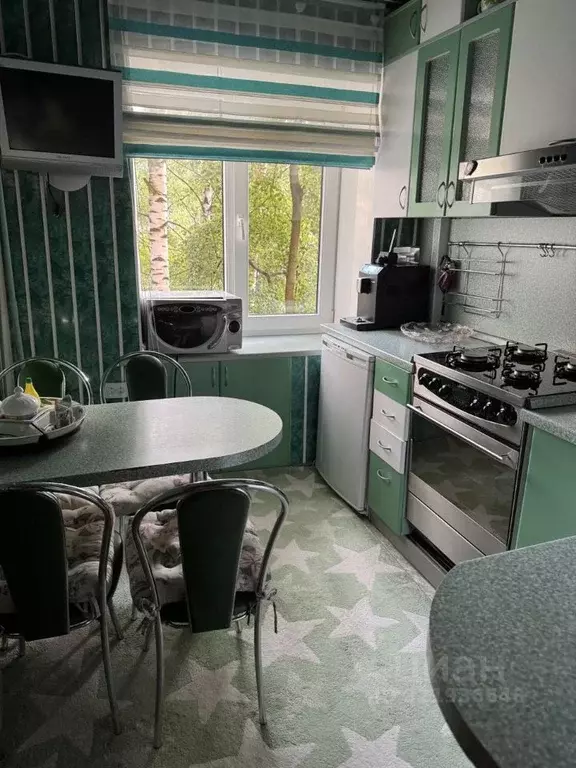 3-к кв. Удмуртия, Ижевск Воткинское ш., 2 (58.4 м) - Фото 1