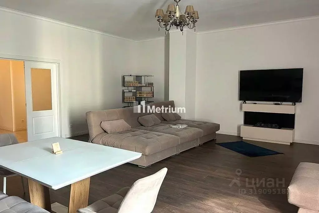4-к кв. Москва ул. Остоженка, 11 (177.8 м) - Фото 1