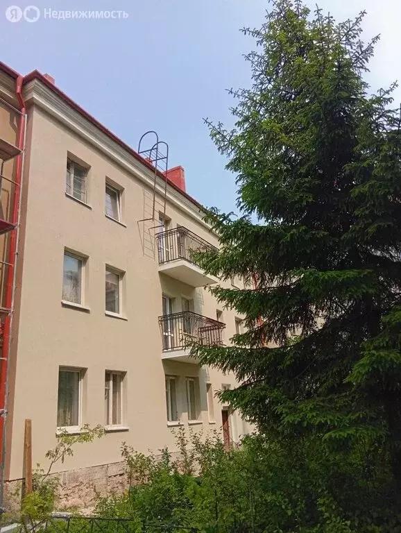 2-комнатная квартира: Калининград, Берёзовая улица, 25 (425 м) - Фото 1