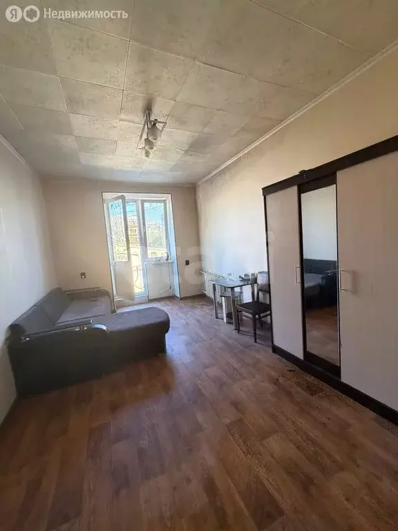 1к в -комнатной квартире (18 м) - Фото 1