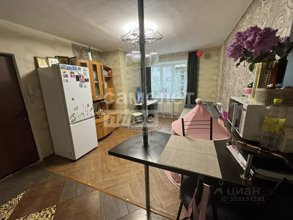 2-к кв. Воронежская область, Семилуки ул. Дзержинского, 20 (43.0 м) - Фото 1