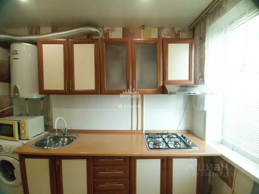 2-к кв. Крым, Керчь ул. Кирова, 87/54 (44.7 м) - Фото 2