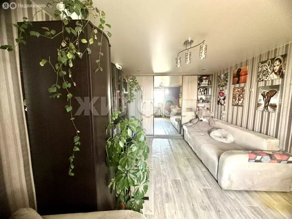 1-комнатная квартира: Иркутск, 4-я Железнодорожная улица, 48 (30.7 м) - Фото 1