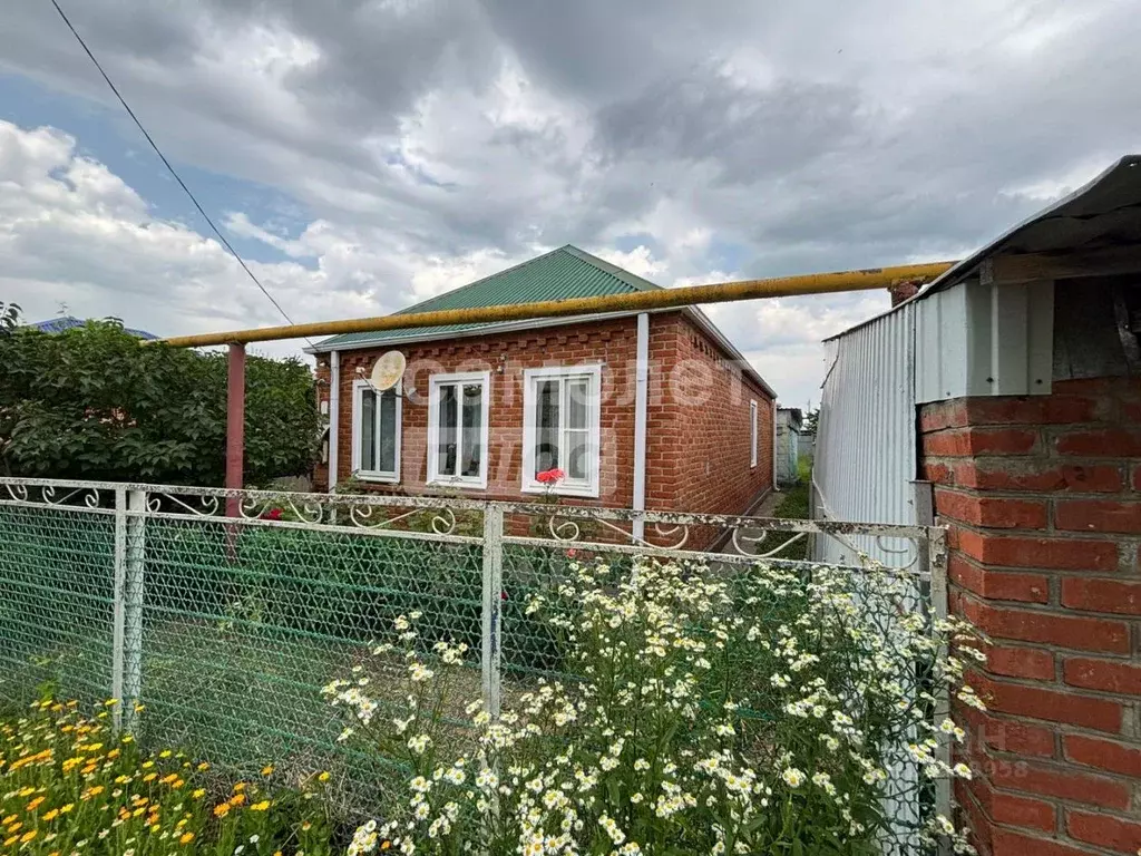 Дом в Краснодарский край, Кореновск Дядьковская ул., 3 (43 м) - Фото 1