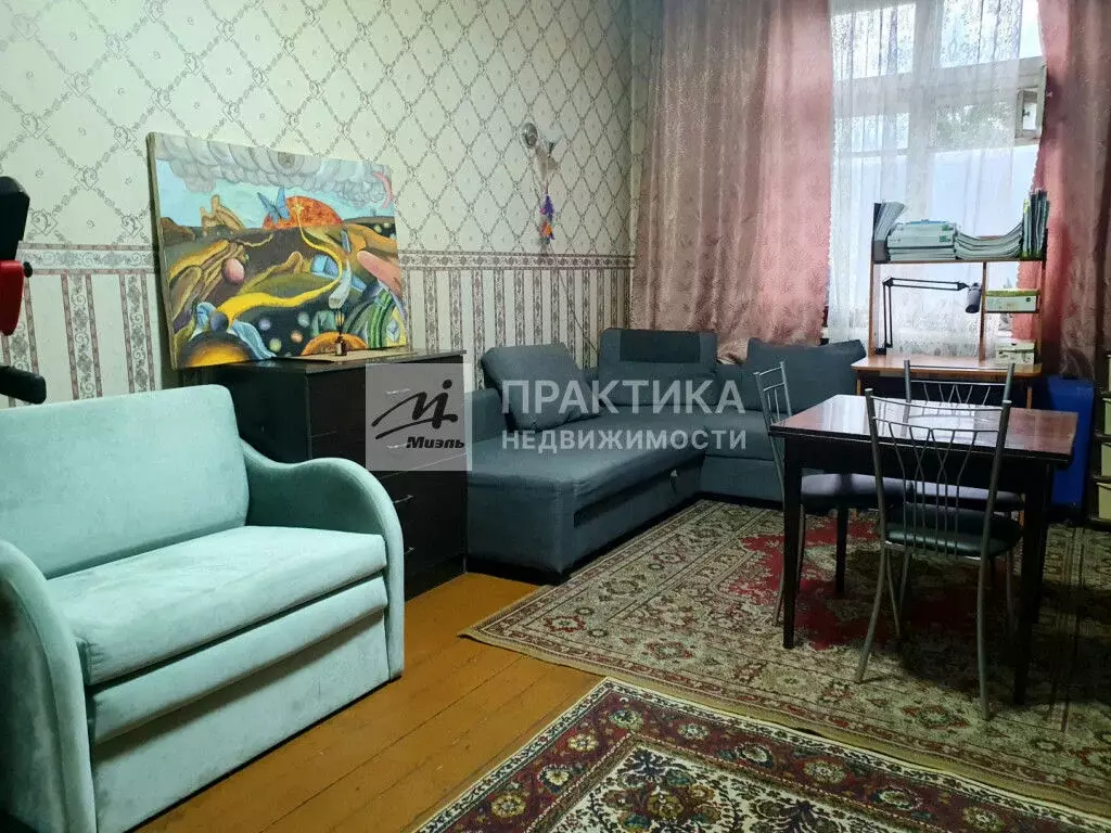 Продается 4-комнатная квартира - Фото 0