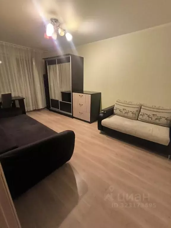 1-к кв. Брянская область, Брянск ул. Романа Брянского, 25 (37.0 м) - Фото 1