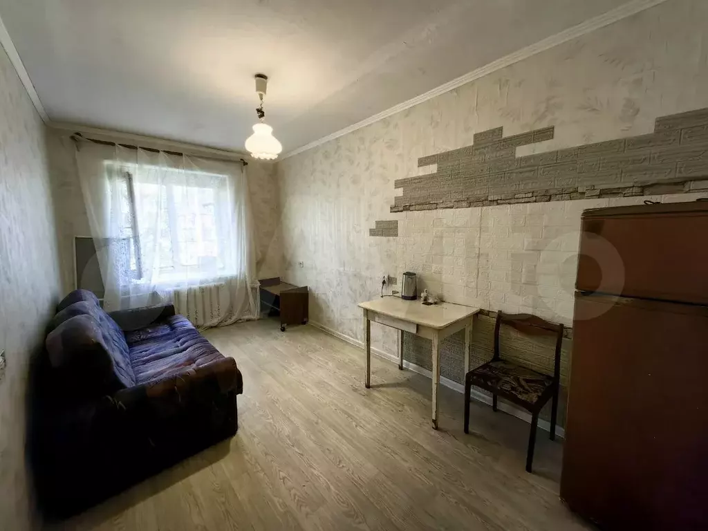 Комната 18 м в 3-к., 2/5 эт. - Фото 0
