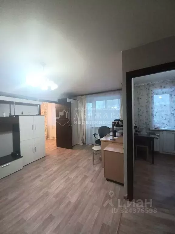 2-к кв. Кемеровская область, Кемерово Красная ул., 19 (42.7 м) - Фото 1