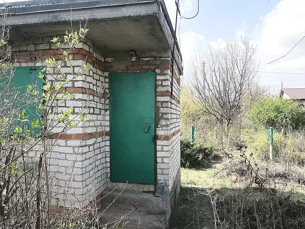 Дом в Волгоградская область, Волжский Мичуринец СНТ, ул. 6-я, 160 (20 ... - Фото 1