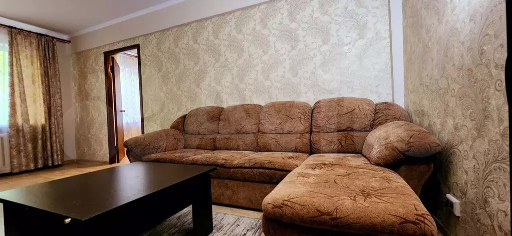 2-к. квартира, 46 м, 1/5 эт. - Фото 0
