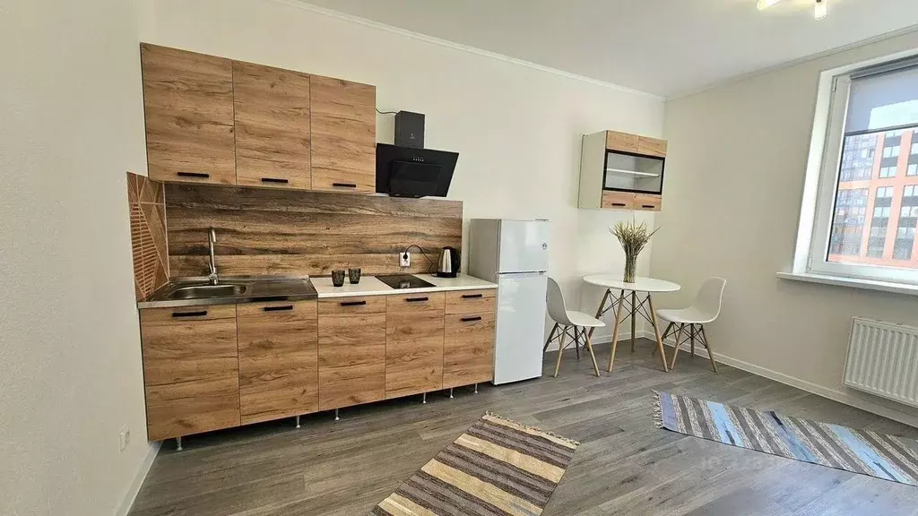 Студия Ленинградская область, Всеволожский район, пос. Бугры ул. ... - Фото 1