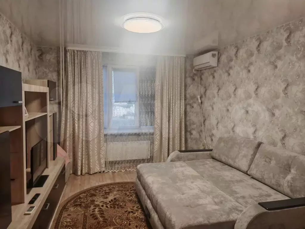1-к. квартира, 35 м, 9/9 эт. - Фото 0