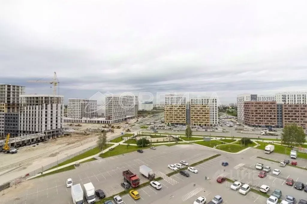2-к кв. Тюменская область, Тюмень ул. Новоселов, 107 (54.7 м) - Фото 1