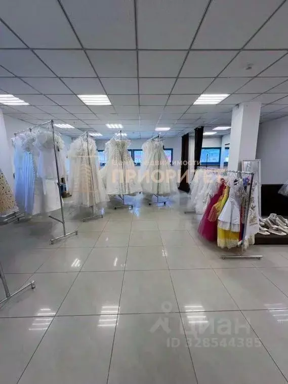 Торговая площадь в Саха (Якутия), Якутск ул. Рыдзинского, 24 (135 м) - Фото 2