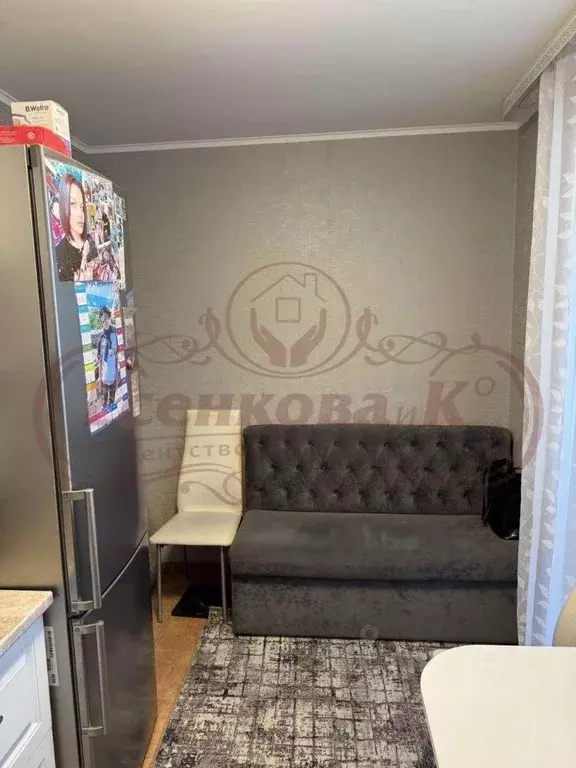 2-к кв. Курганская область, Курган Заозерный жилрайон, 6А мкр, 11 ... - Фото 2