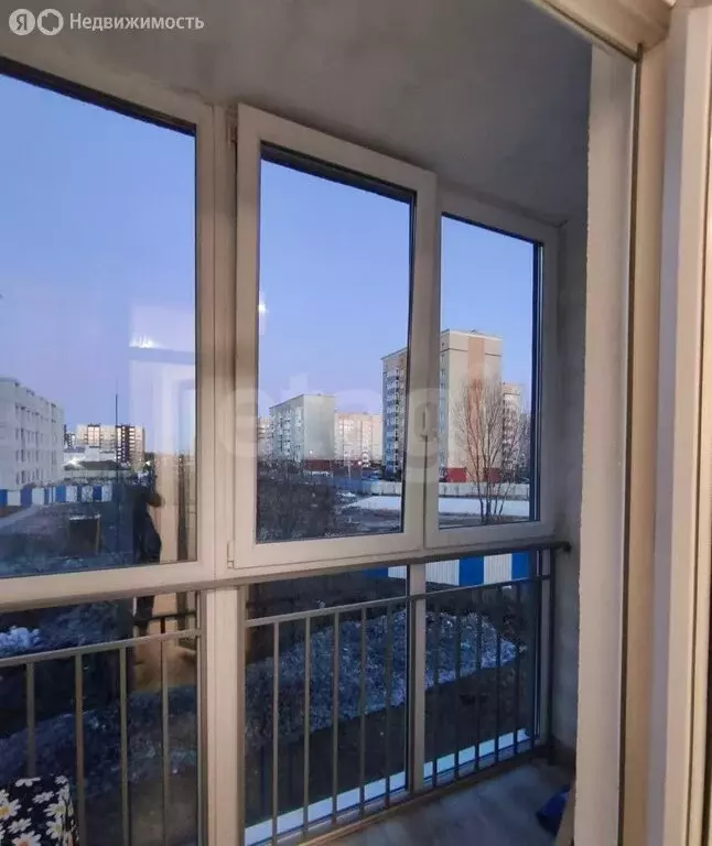 2-комнатная квартира: Калининград, улица Поленова, 4 (55 м) - Фото 1