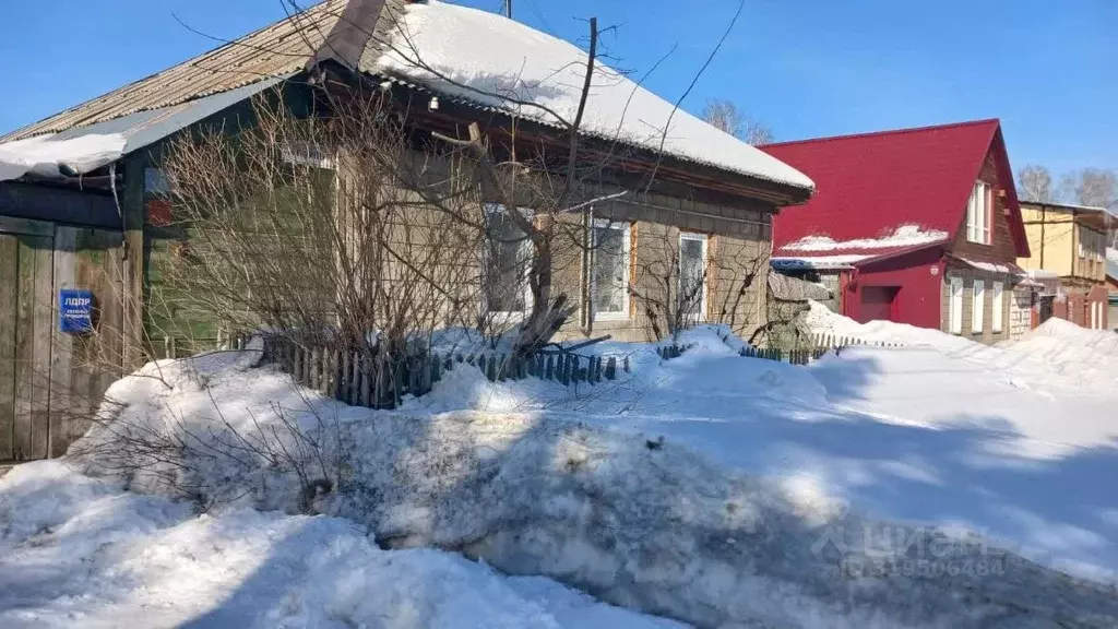 Дом в Новосибирская область, Новосибирск ул. Коминтерна, 8 (51 м) - Фото 0